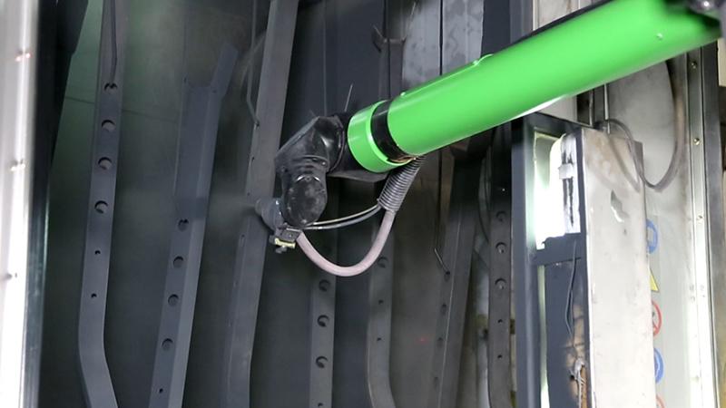 粉体塗装による自動塗装
